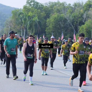 Runner Photo 7185965