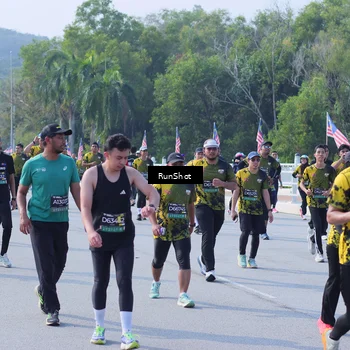 Runner Photo 7185977