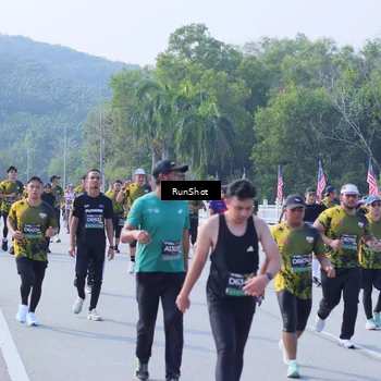 Runner Photo 7185985