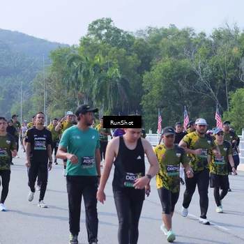 Runner Photo 7185994