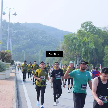 Runner Photo 7186002