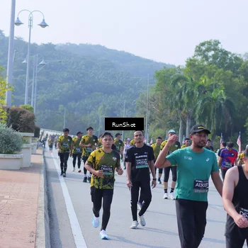 Runner Photo 7186004