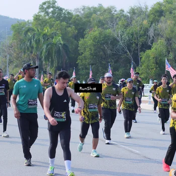 Runner Photo 7186029