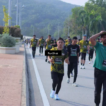 Runner Photo 7186038