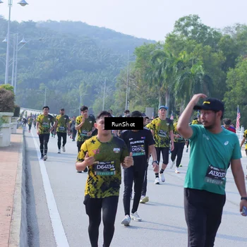 Runner Photo 7186039