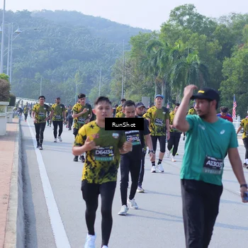 Runner Photo 7186041