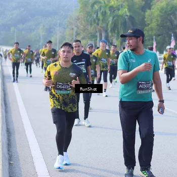 Runner Photo 7186044