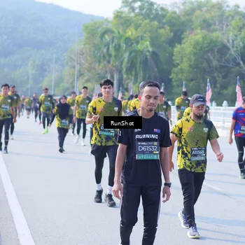 Runner Photo 7186123