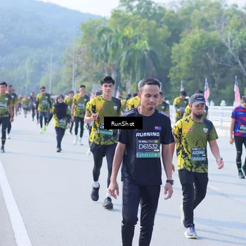 Runner Photo 7186132