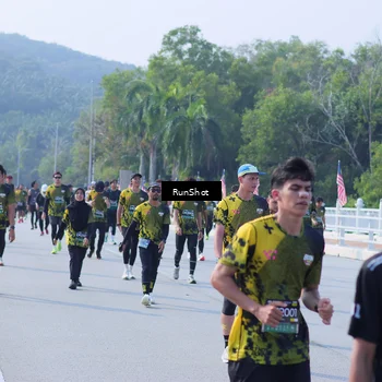 Runner Photo 7186187
