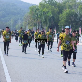 Runner Photo 7186207
