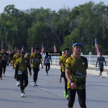 Runner Photo 7186259