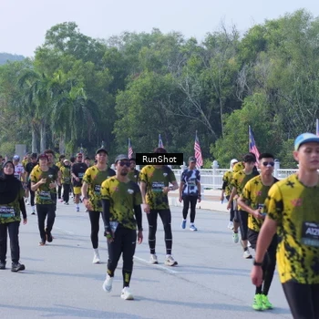 Runner Photo 7186274