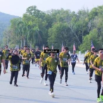 Runner Photo 7186281