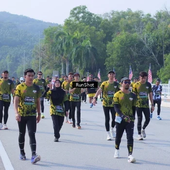 Runner Photo 7186290