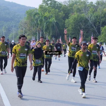 Runner Photo 7186303