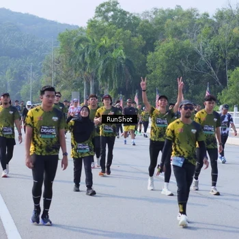 Runner Photo 7186304