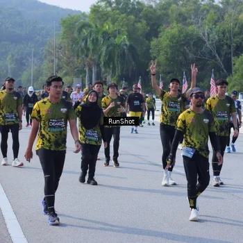 Runner Photo 7186310