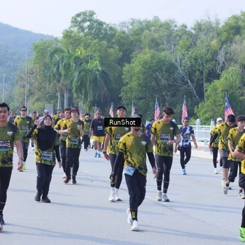 Runner Photo 7186312