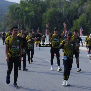 Runner Photo 7186320