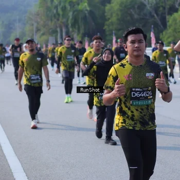 Runner Photo 7186359