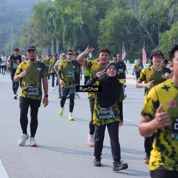 Runner Photo 7186369