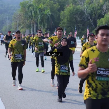 Runner Photo 7186370