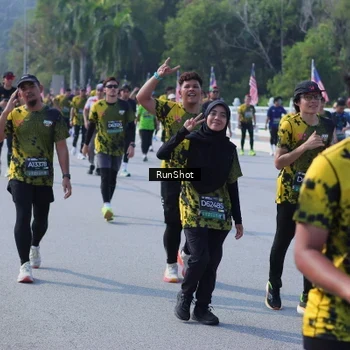 Runner Photo 7186371