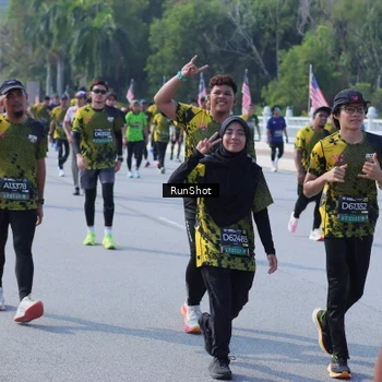 Runner Photo 7186382