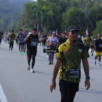 Runner Photo 7186414