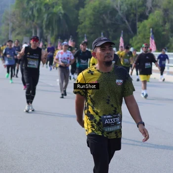Runner Photo 7186416
