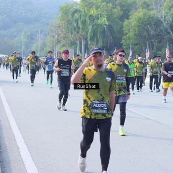 Runner Photo 7186429