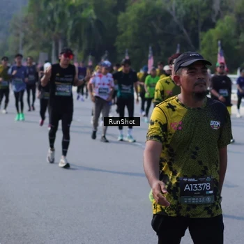 Runner Photo 7186433