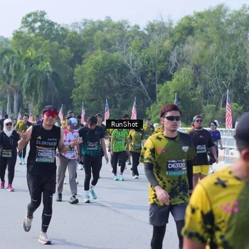 Runner Photo 7186449