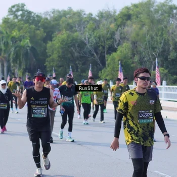 Runner Photo 7186465