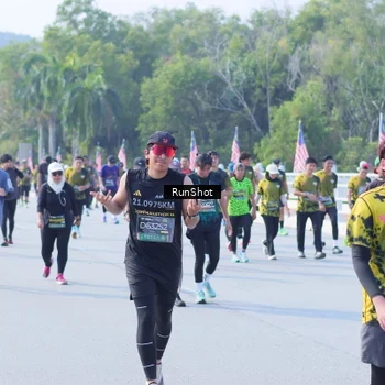 Runner Photo 7186469