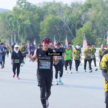 Runner Photo 7186472