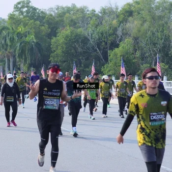 Runner Photo 7186477