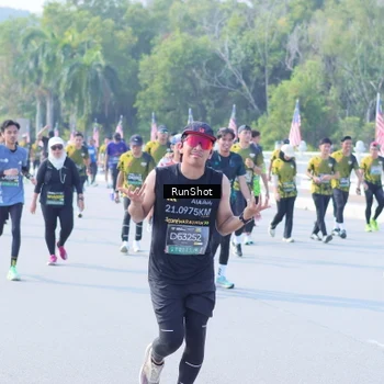 Runner Photo 7186485