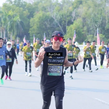 Runner Photo 7186492
