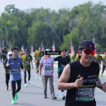 Runner Photo 7186511