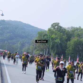Runner Photo 7186541