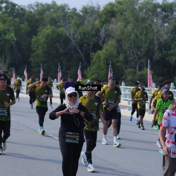 Runner Photo 7186578