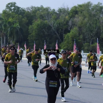 Runner Photo 7186589