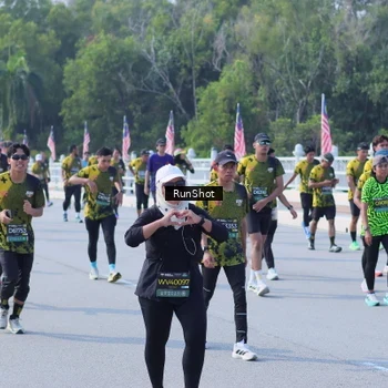 Runner Photo 7186598