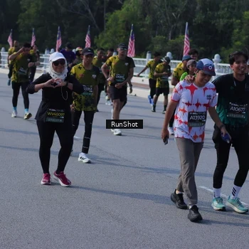 Runner Photo 7186636