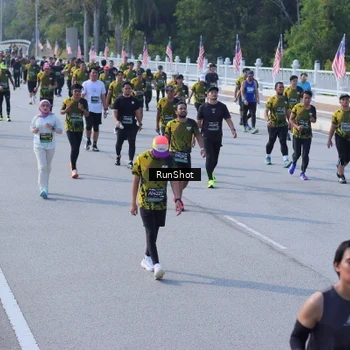 Runner Photo 7186757