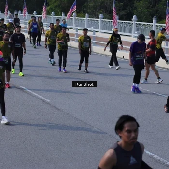 Runner Photo 7186769