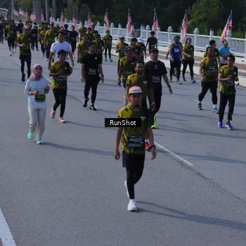 Runner Photo 7186785
