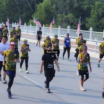 Runner Photo 7186952
